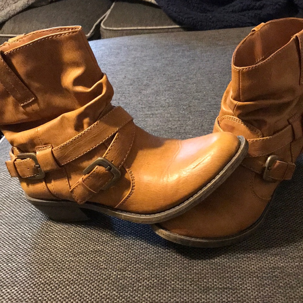 Aeropostale Boots